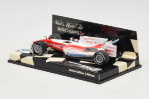 Toyota TF109 #9 J. Trulli Panasonic Toyota Racing Showcar F1 2009 Minichamps 1:43 400090079 Метал — снимка 3 от 5