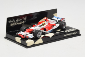 Toyota TF107 Panasonic #11 R. Schumacher Panasonic Toyota Racing Showcar 2007 Minichamps 1:43 400070081 Метал — снимка 2 от 5