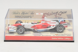Panasonic Toyota Racing TF107 R. Schumacher F1 Showcar 2007 Minichamps 1:43 403070081 Метал — снимка 5 от 5
