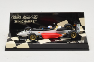 Toyota TF106 #12 J. Trulli Panasonic Toyota Racing F1 2006 Minichamps 1:43 400060008 Метал