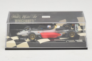 Toyota TF106 #12 J. Trulli Panasonic Toyota Racing F1 2006 Minichamps 1:43 400060008 Метал — снимка 5 от 5