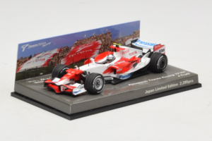 Toyota TF107 #12 J. Trulli Panasonic Toyota Racing Showcar F1 2007 Minichamps 1:43 AM60129 Метал — снимка 2 от 6