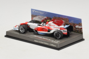 Toyota TF107 #12 J. Trulli Panasonic Toyota Racing Showcar F1 2007 Minichamps 1:43 AM60129 Метал — снимка 3 от 6