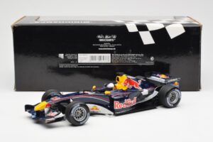 Red Bull Racing Cosworth RB1 #15 C. Klien F1 2005 Minichamps 1:18 100050015 Метал — снимка 6 от 6