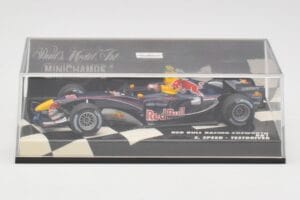 Red Bull RB1 Cosworth S. Speed Test Car 2005 Minichamps 1:43 400050137 Метал — снимка 5 от 5