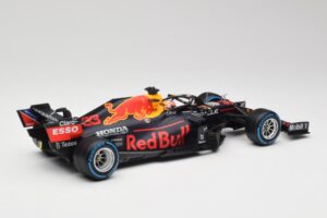 Red Bull Racing Honda RB16B #33 M. Verstappen Belgian GP Winner 2021 Minichamps 1:18 110211333 Смола — снимка 2 от 7