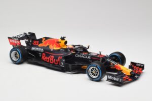 Red Bull Racing Honda RB16B #33 M. Verstappen Belgian GP Winner 2021 Minichamps 1:18 110211333 Смола — снимка 4 от 7