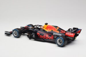 Red Bull Racing Honda RB16B #33 M. Verstappen Belgian GP Winner 2021 Minichamps 1:18 110211333 Смола — снимка 5 от 7