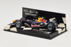 Red Bull Racing RB1 V. Liuzzi Test Driver F1 2005 Minichamps 1:43 400050115 Метал — снимка 3 от 5