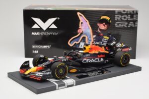 Oracle Red Bull Racing RB18 #33 M. Verstappen Belgian GP 2022 Minichamps 1:18 113221401 Смола — снимка 7 от 7