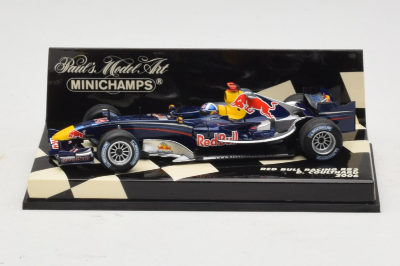 Red Bull Racing RB2 #14 D. Coulthard F1 2006 Minichamps 1:43 400060014 Метал