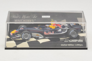 Red Bull Racing RB2 R. Doornbos Test Driver F1 2006 Minichamps 1:43 400060037 Метал — снимка 5 от 5
