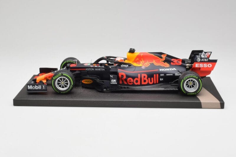 Red Bull RB15 #33 M. Verstappen German GP Winner Wet 2019 Minichamps 1:18 113191133 Метал