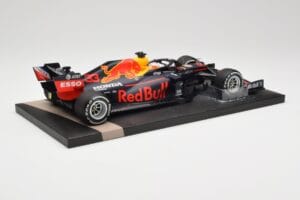 Red Bull RB16 #33 M. Verstappen Red Bull Racing 70th Anniversary GP Winner 2020 Minichamps 1:18 113200533-M1 Смола — снимка 3 от 7