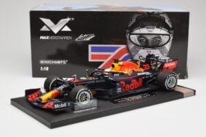 Red Bull RB16 #33 M. Verstappen Red Bull Racing 70th Anniversary GP Winner 2020 Minichamps 1:18 113200533-M1 Смола — снимка 7 от 7