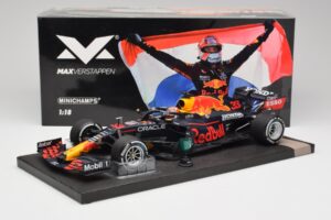 Red Bull RB16B #33 M. Verstappen Dutch GP Winner 2021 Minichamps 1:18 113212533 Метал — снимка 6 от 7