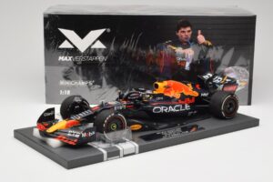 Red Bull RB18 #1 M. Verstappen Miami GP 2022 Winner Minichamps 1:18 113220301 Смола — снимка 7 от 7