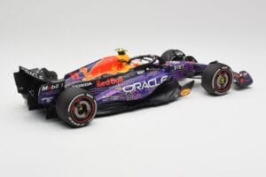 Red Bull RB19 #11 S. Perez Las Vegas GP 3rd 2023 Minichamps 1:18 110232211 Метал — снимка 2 от 6