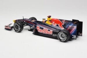 Red Bull RB3 #2 M. Webber F1 2007 Minichamps 1:18 110110272 Метал — снимка 5 от 6