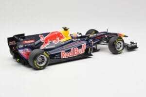 Red Bull RB5 #14 M. Webber Chinese GP 2nd 2009 Minichamps 1:18 150090114 Метал — снимка 2 от 6