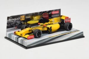 Renault R30 #11 R. Kubica Race Car 2010 Minichamps 1:43 403100081 Метал — снимка 2 от 6