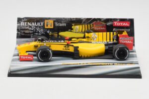 Renault R30 #11 R. Kubica Race Car 2010 Minichamps 1:43 403100081 Метал