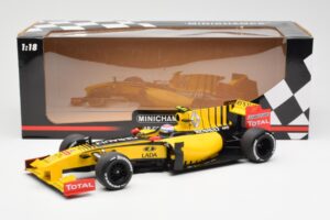 Renault F1 Team R30 #11 V. Petrov Showcar F1 2010 Minichamps 1:18 150100082 Метал — снимка 6 от 6