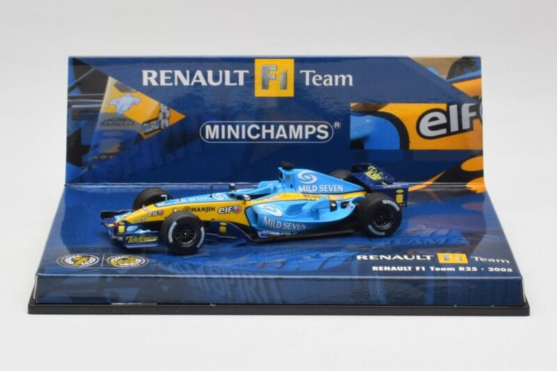 Renault R25 F1 Showcar 2005 Minichamps 1:43 433050099 Метал