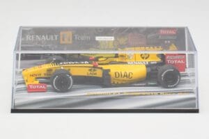 Renault R30 #10 R. Kubica F1 Showcar 2010 Minichamps 1:43 7711426978 Метал — снимка 4 от 5