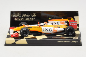 Renault R29 #8 N. Piquet Jr. Showcar F1 2009 Minichamps 1:43 400090078 Метал