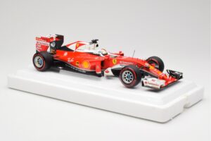 Scuderia Ferrari SF16-H #5 S. Vettel Italian GP 2016 BBR 1:18 BBR181625 Метал — снимка 4 от 7