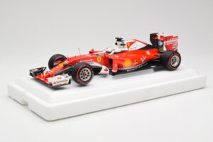 Scuderia Ferrari SF16-H #5 S. Vettel Italian GP 2016 BBR 1:18 BBR181625 Метал