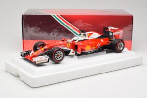 Scuderia Ferrari SF16-H #5 S. Vettel Italian GP 2016 BBR 1:18 BBR181625 Метал — снимка 7 от 7
