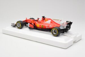 Scuderia Ferrari SF70H #5 S. Vettel Winner Australian GP 2017 End of Race BBR 1:18 BBR181705-E Метал — снимка 5 от 7