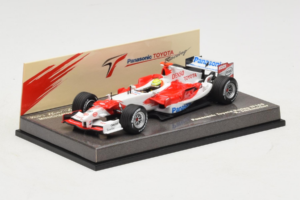 Toyota TF105 #17 R. Schumacher Panasonic Toyota Racing F1 2005 Minichamps 1:43 AM58296 Метал — снимка 2 от 5