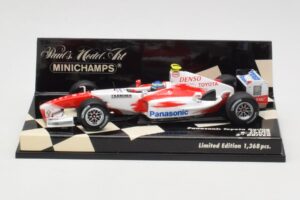 Toyota TF104 Panasonic Racing #0 R. Zonta 3rd Driver 2004 Minichamps 1:43 400040038 Метал