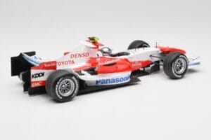 Toyota TF107 #12 J. Trulli F1 Launch Livery 2007 Minichamps 1:18 AM601321 Метал — снимка 2 от 6