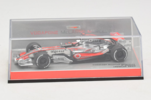 McLaren MP4-22 Mercedes #1 F. Alonso Vodafone McLaren Showcar F1 2007 Minichamps 1:43 533074371 Метал — снимка 4 от 5