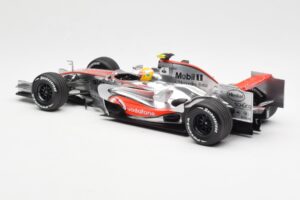 McLaren MP4-22 Mercedes #2 L. Hamilton 2007 Dealer Edition Minichamps 1:18 530071802 Метал — снимка 5 от 6
