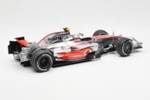 McLaren MP4-23 Mercedes #23 H. Kovalainen 2008 Minichamps 1:18 530081823 Метал — снимка 2 от 6