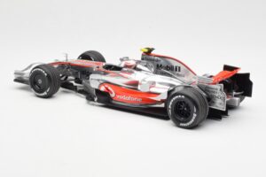 McLaren MP4-23 Mercedes #23 H. Kovalainen 2008 Minichamps 1:18 530081823 Метал — снимка 5 от 6