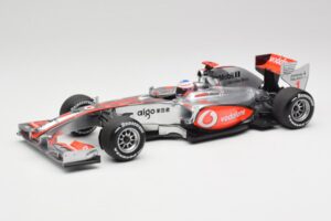 McLaren MP4-25 Vodafone #1 J. Button F1 2010 Minichamps 1:18 530101871-R1 Метал