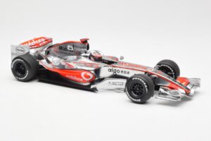 McLaren MP4-22 Mercedes #1 F. Alonso Presentation Valencia 2007 Minichamps 1:18 538071871 Метал — снимка 4 от 6