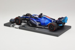 Williams FW44 Mercedes #6 N. Latifi Bahrain GP 2022 Minichamps 1:18 117220106 Метал — снимка 5 от 6