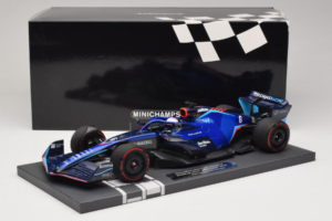 Williams FW44 Mercedes #6 N. Latifi Bahrain GP 2022 Minichamps 1:18 117220106 Метал — снимка 6 от 6