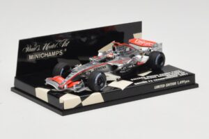 Dallara F303 N. Piquet British F3 Championship 2003 Minichamps 1:43 400030333 Метал — снимка 2 от 5