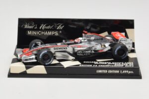 Dallara F303 N. Piquet British F3 Championship 2003 Minichamps 1:43 400030333 Метал