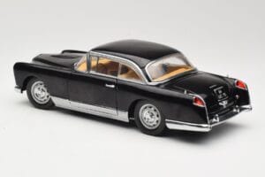Facel Vega HK500 Черен Sun Star 1:18 3751 Метал — снимка 7 от 8