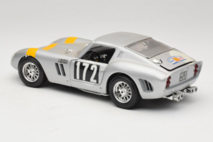 Ferrari 250 GTO #172 Tour de France 1964 Bburago 1:18 7011 Метал — снимка 7 от 8