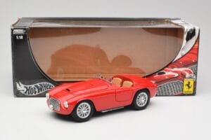 Ferrari 125 S Червен Hot Wheels 1:18 L2954 Метал — снимка 8 от 8